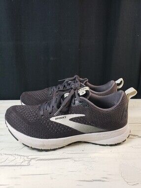 Brooks Revel 4 Mesh Running Shoes in Black - Women's size 7 B
